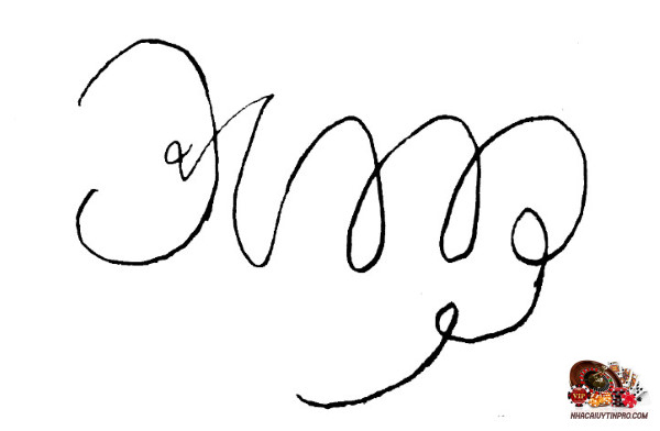 Chữ ký tên Trang thể hiện sự quý phái nghiêm trang